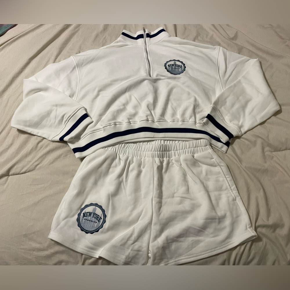 New York shorts and cropped top set